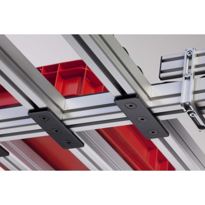 Screws and universal elements