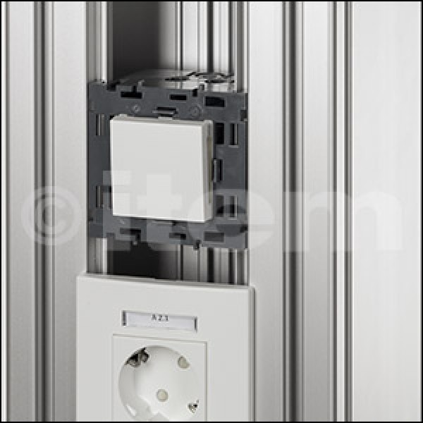 Ausschalter 1-polig M45 10A/250V, weiß ähnlich RAL 9010