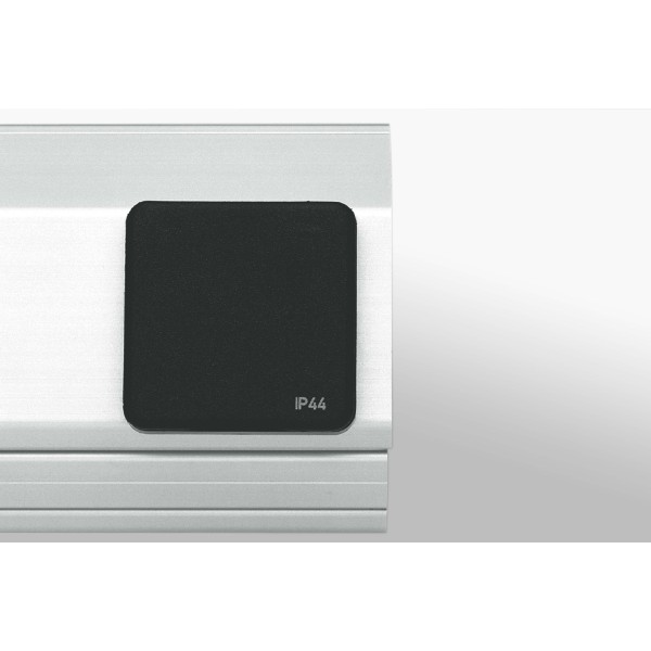 Flush-Mounted Socket with Lid