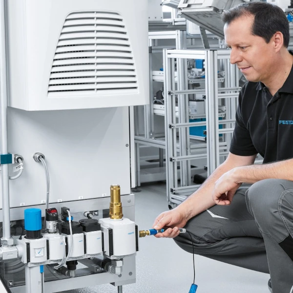 So bleiben Steckverbindungen dauerhaft zuverl&auml;ssig